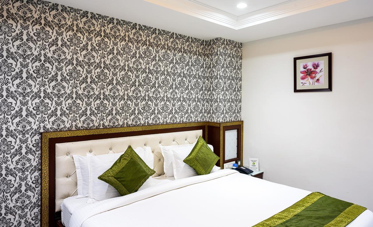 Hotel Treebo Empire Vijayawāda Exterior foto